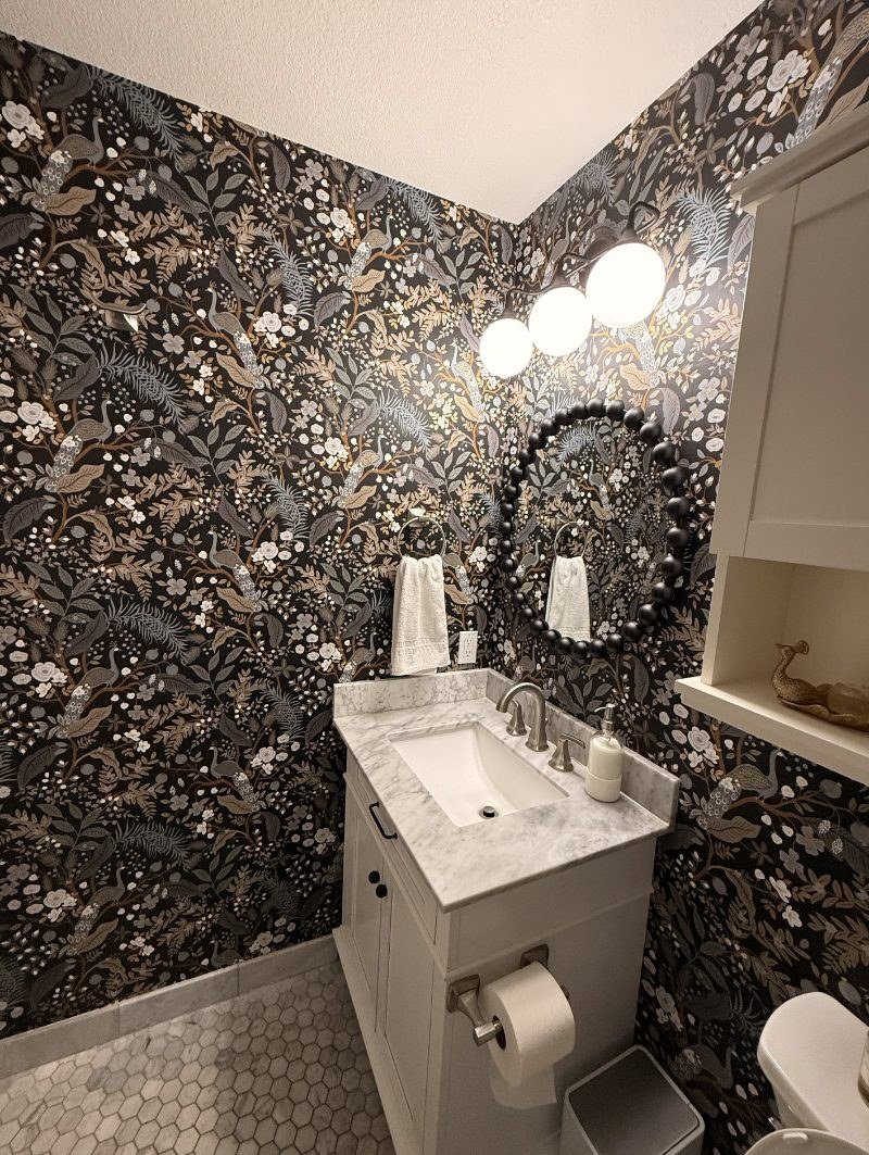 Commercial Wallpaper Installation services in Milwaukee, Wisconsin