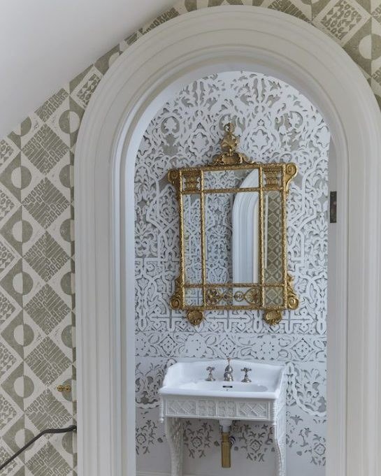 wallpaper installation project in Milwaukee